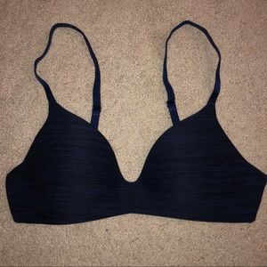 VICTORIA’S SECRET Bra